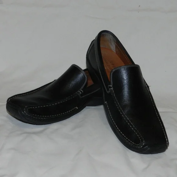 Donald J. Pliner | Shoes | Donald J Pliner Slip On Loafer  display picture 1